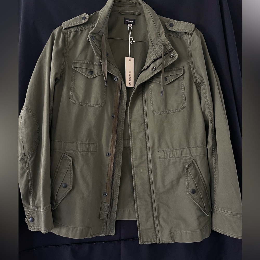 NWTS DIESEL JACKET SIZE LARGE